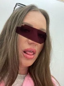 Лиза Sex bomb