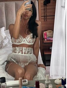 Очень горячая Диля